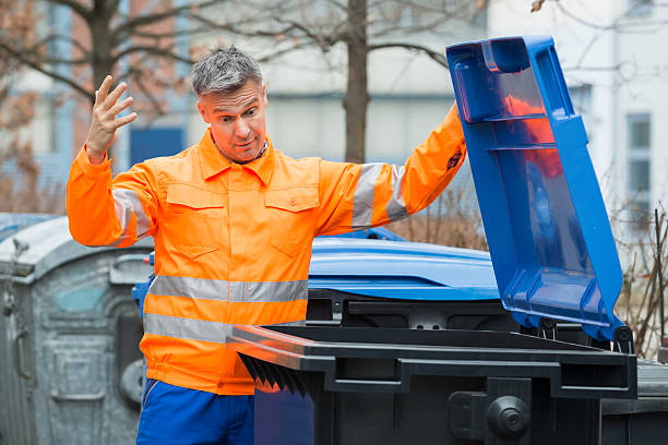 Best Retail Junk Removal  in Pensacola, FL